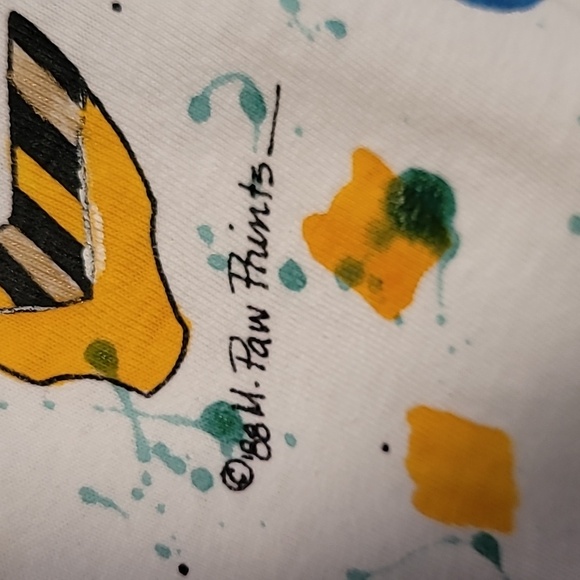 Vintage 1988 M. Paw Prints single stitch t-shirt - Picture 3 of 8